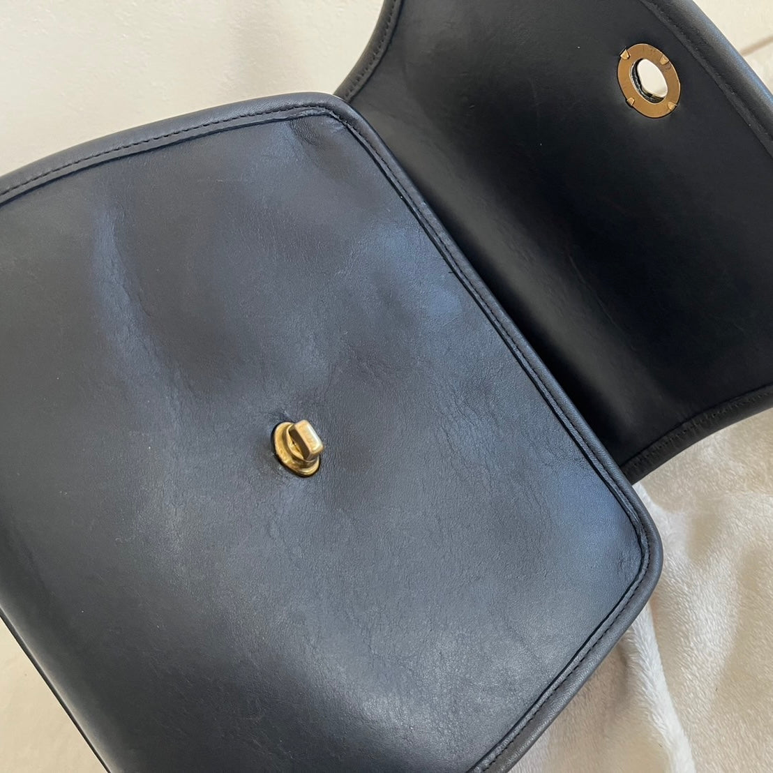 VTG Coach 9977 Navy Blue Manor Crossbody Shoulder Satchel Bag–No Extra Fees US Only