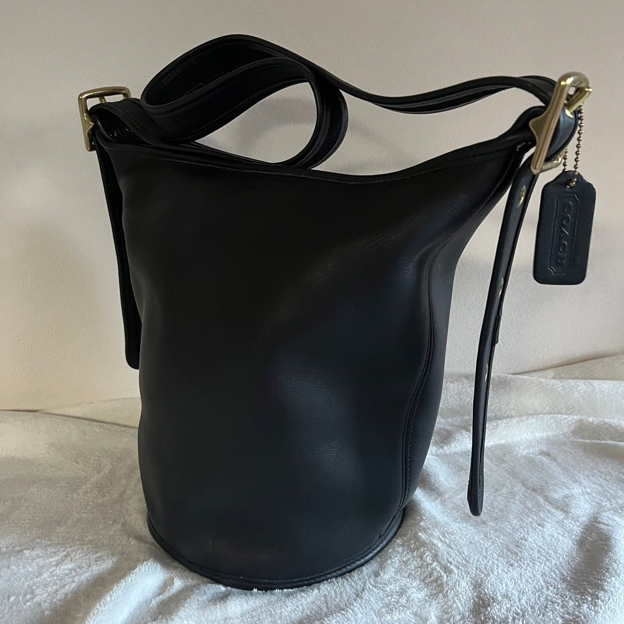 Coach 9953 Black Leather Duffle – Helen Berg’s Legacy – No Extra Fees US Only