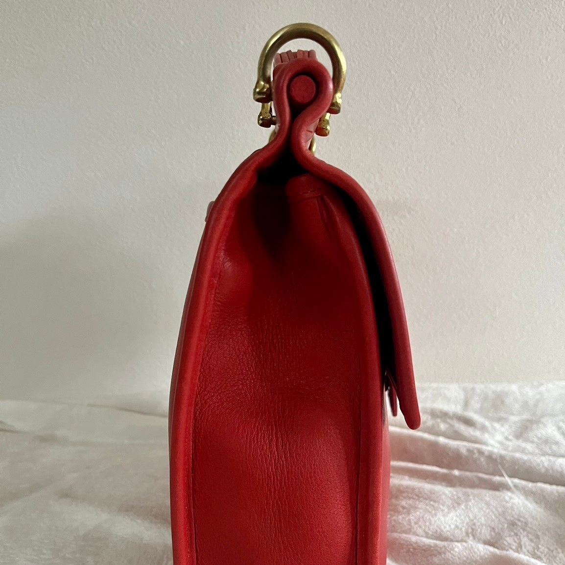 VTG Coach 9927 Red WILLIS Shoulder Bag – All Duties & Taxes Included (US Only)