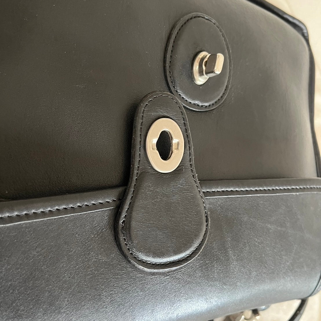 VTG Coach 9927 Black Willis Crossbody Satchel Silver–No Extra Fees US Only