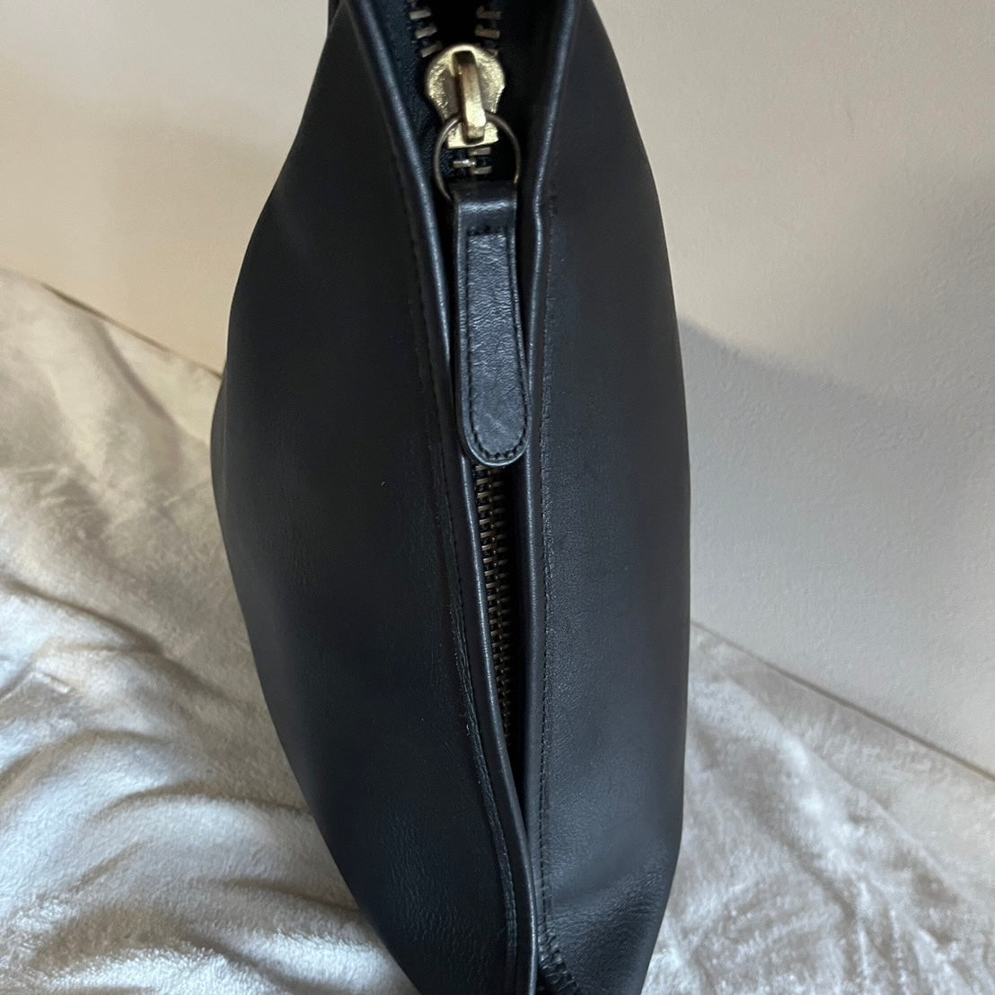 Coach 9953 Black Leather Duffle – Helen Berg’s Legacy – No Extra Fees US Only
