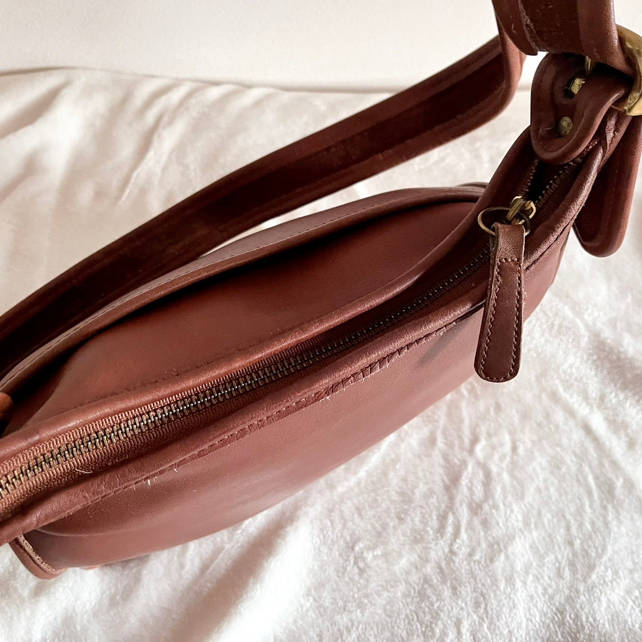 VTG Coach 9966 British Tan Leather Legacy Zip Crossbody Bag – No Fees US Only
