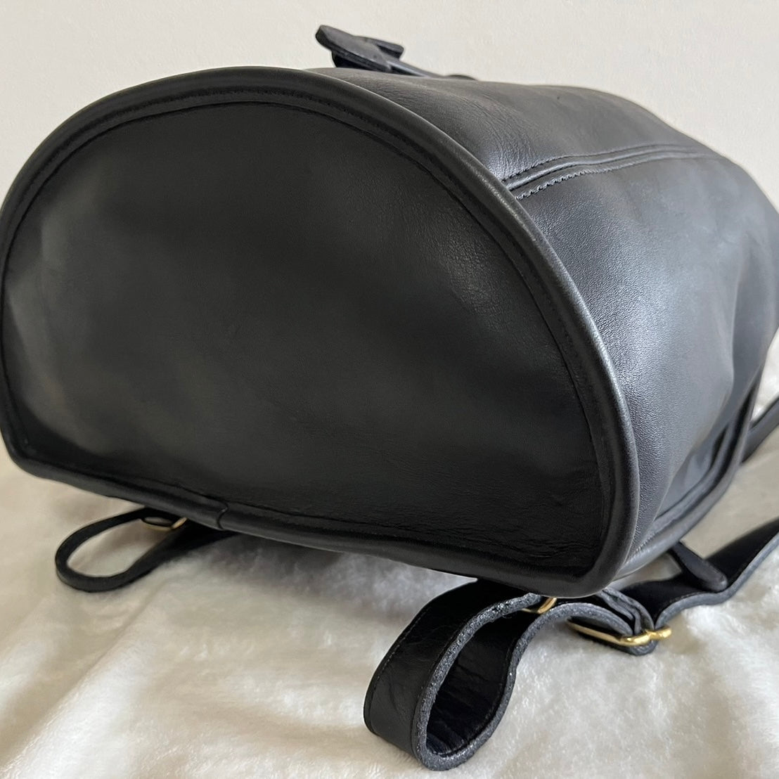 VTG Coach 9943 Black Leather Daypack Backpack Travel Bag – No Extra Fees US Only