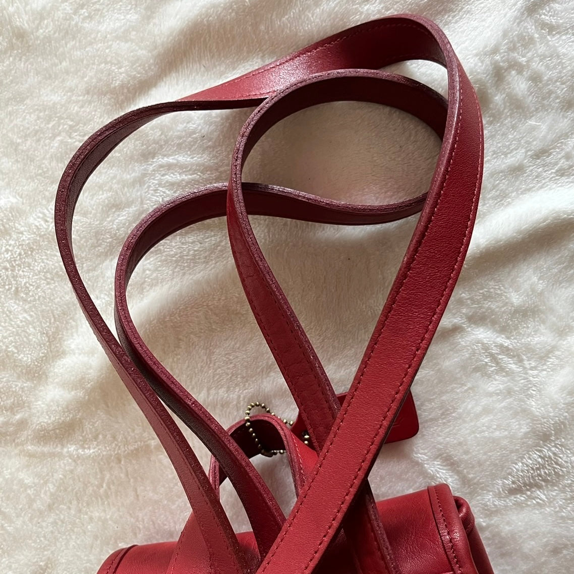 VTG Coach 9960 Red Leather Turnlock Drawstring Backpack – No Extra Fees US Only