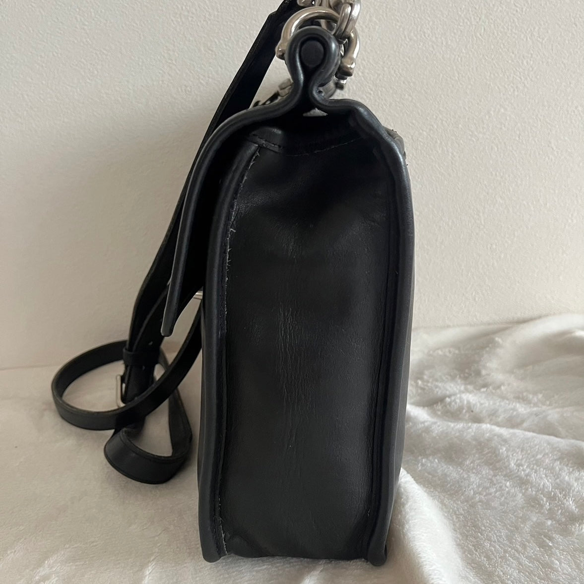 VTG Coach 9927 Black Willis Crossbody Satchel Silver–No Extra Fees US Only