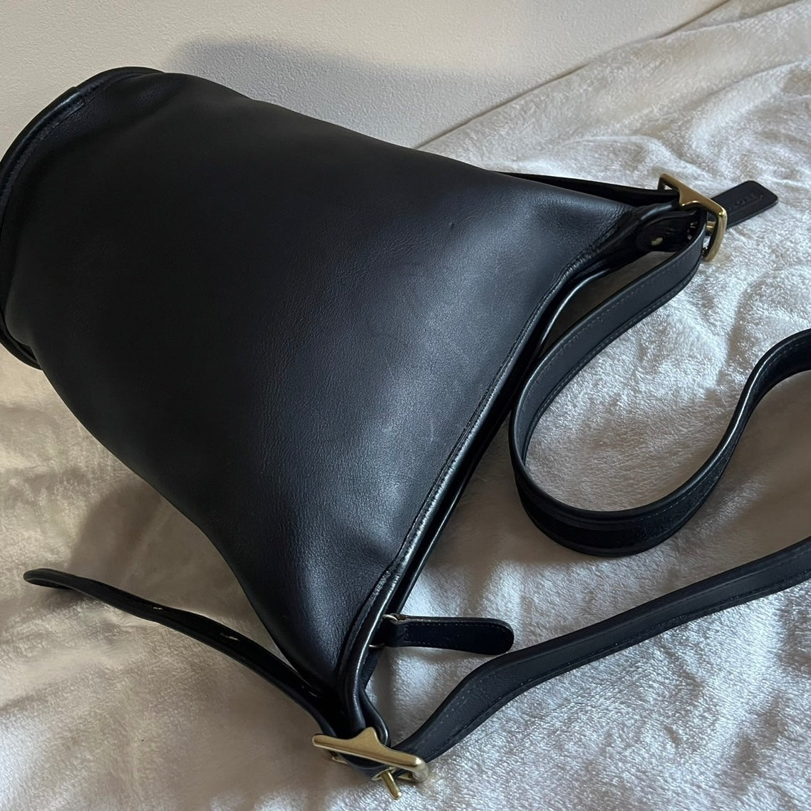 Coach 9953 Black Leather Duffle – Helen Berg’s Legacy – No Extra Fees US Only