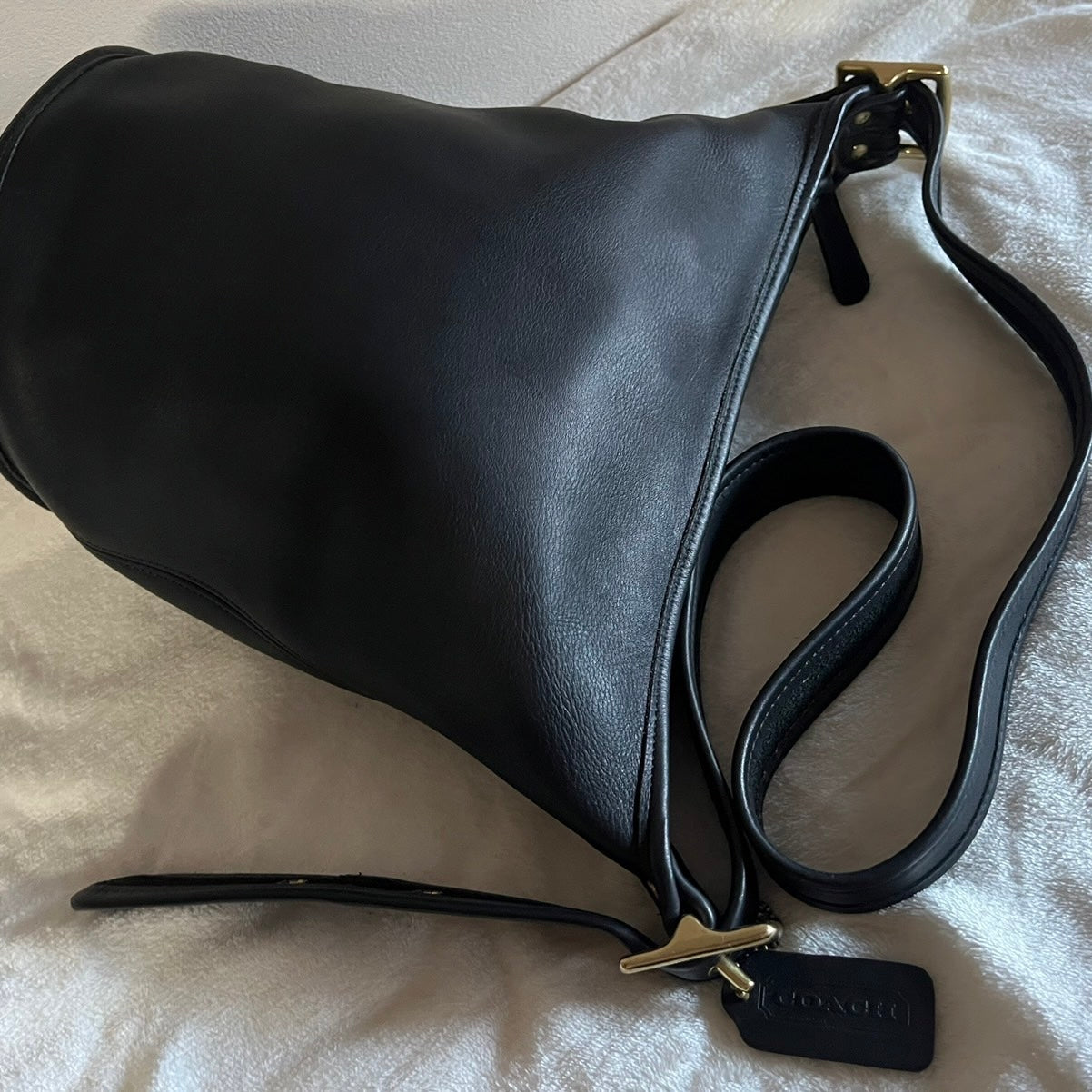 Coach 9953 Black Leather Duffle – Helen Berg’s Legacy – No Extra Fees US Only