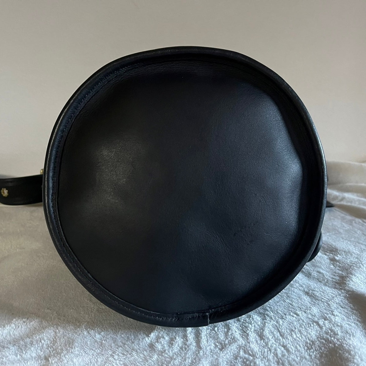 Coach 9953 Black Leather Duffle – Helen Berg’s Legacy – No Extra Fees US Only