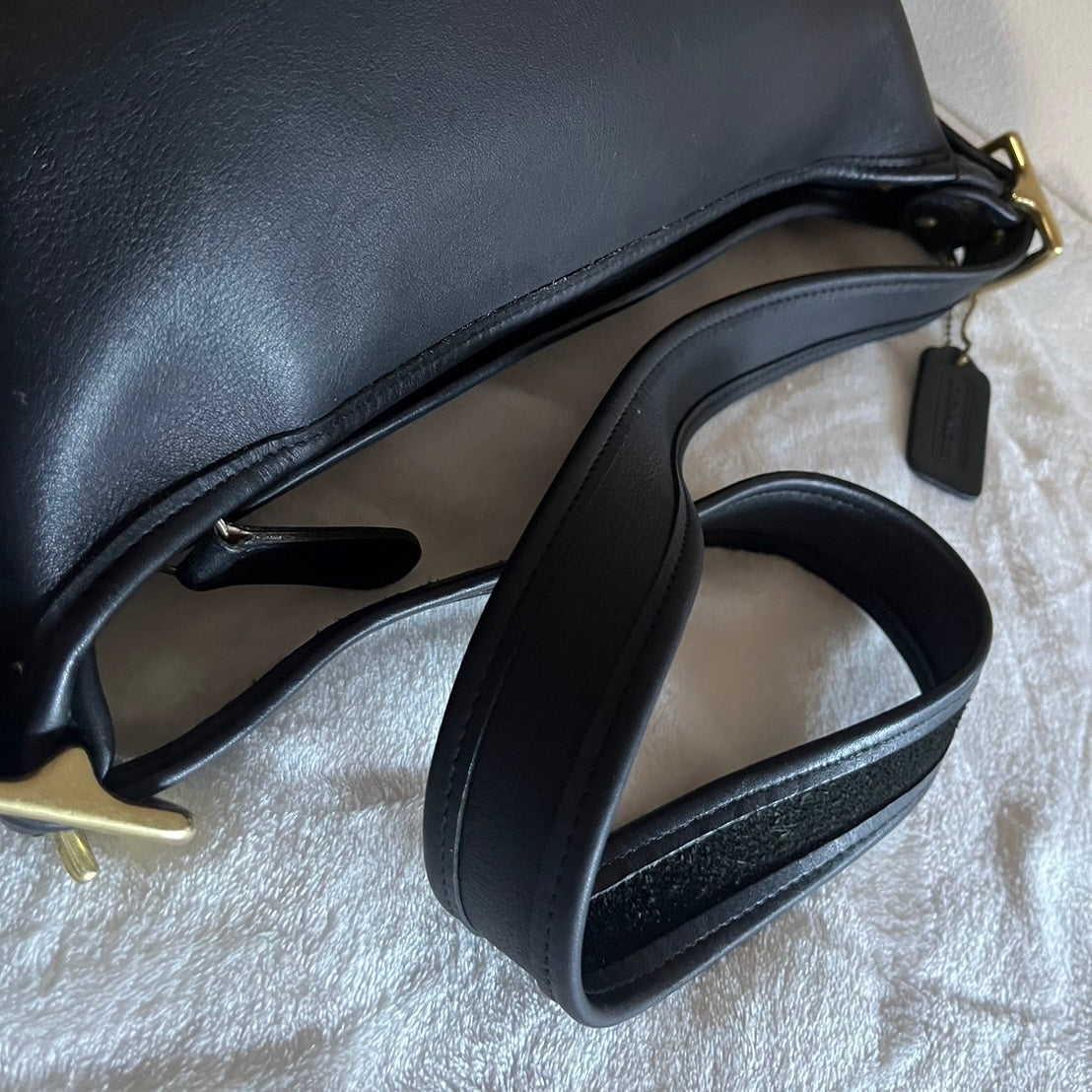 Coach 9953 Black Leather Duffle – Helen Berg’s Legacy – No Extra Fees US Only