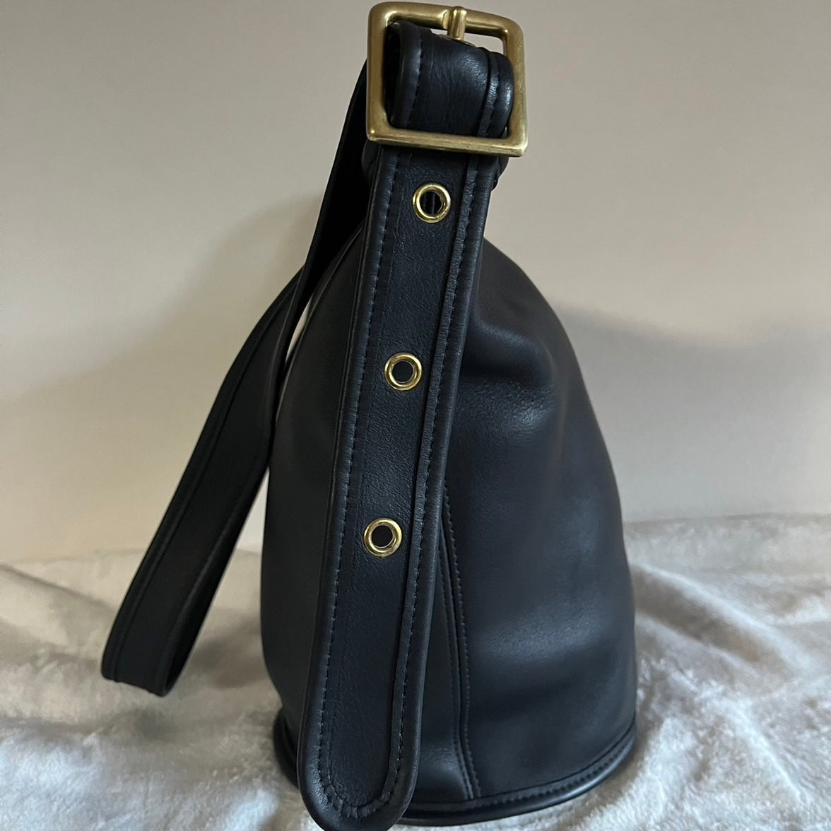 Coach 9953 Black Leather Duffle – Helen Berg’s Legacy – No Extra Fees US Only