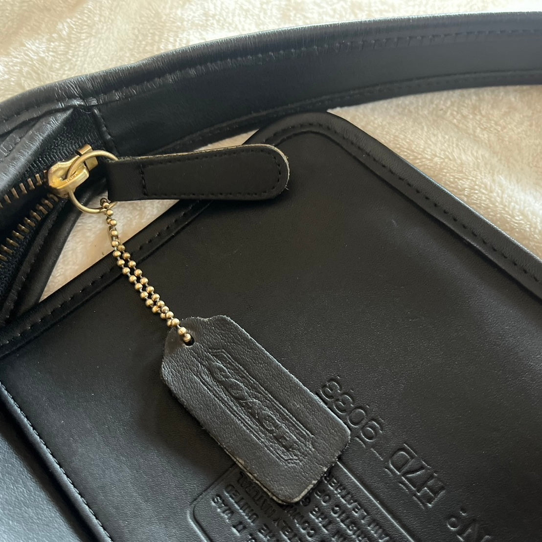 Vintage Coach 9033 Ergo Black Leather Shoulder Handbag Made in USA VGUC