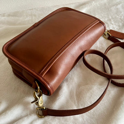 Coach 9755 British Tan Vintage Crossbody – All Duties & Taxes Included (US Only)