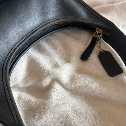 Vintage Coach 9033 Ergo Black Leather Shoulder Handbag Made in USA VGUC