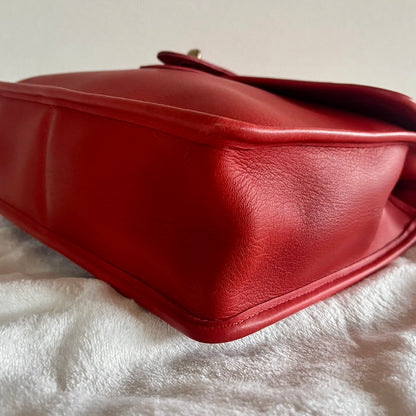 VTG Coach 9927 Red WILLIS Shoulder Bag – All Duties & Taxes Included (US Only)