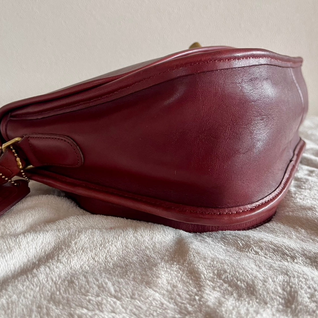 VTG Coach 9790 Rare Burgundy Leather City Crossbody Bag USA – No Fees US Only