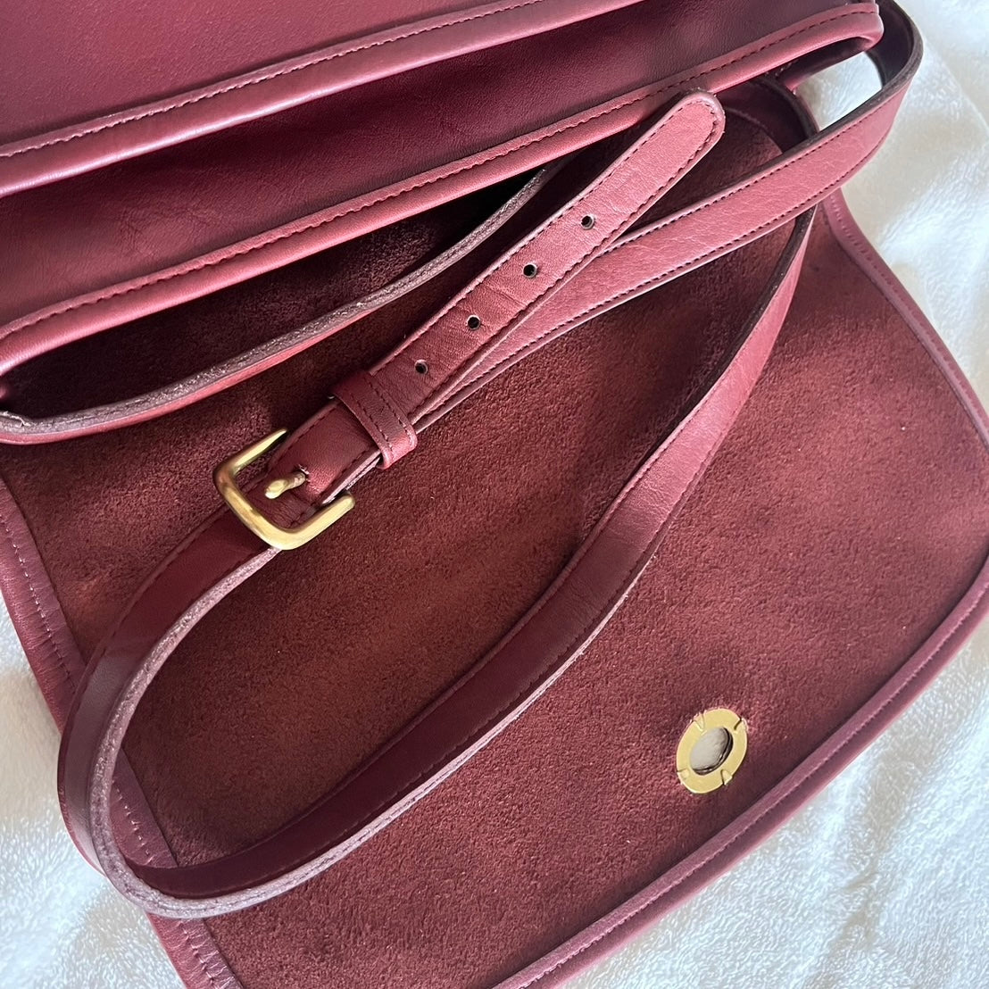 VTG Coach 9790 Rare Burgundy Leather City Crossbody Bag USA – No Fees US Only